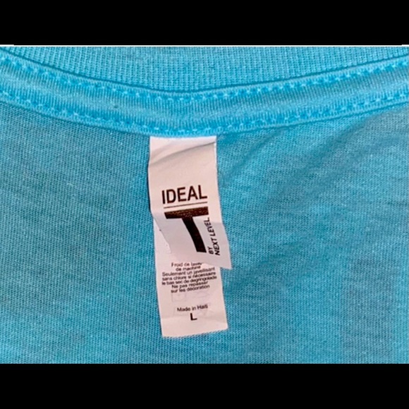 NWOT~Next Level Scoop Neck Tee - Picture 3 of 3